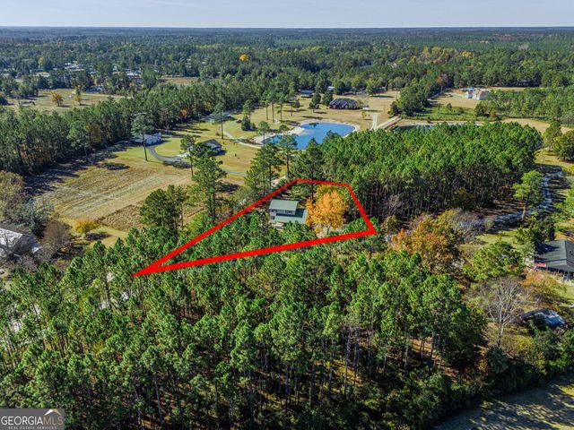 610 Country Club Road, Folkston, GA 31537