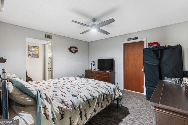 610 Country Club Road, Folkston, GA 31537