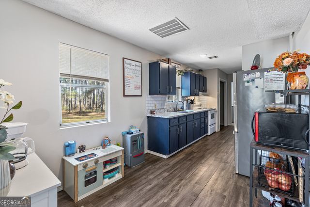 610 Country Club Road, Folkston, GA 31537