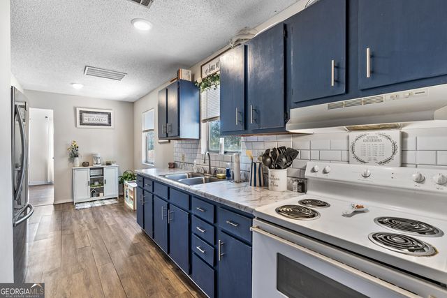 610 Country Club Road, Folkston, GA 31537