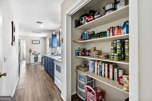 610 Country Club Road, Folkston, GA 31537