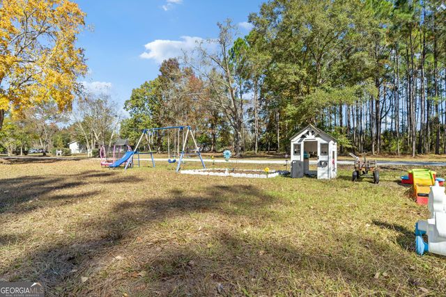 610 Country Club Road, Folkston, GA 31537