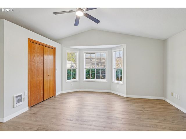 13307 Ne 34TH Cir, Vancouver, WA 98682