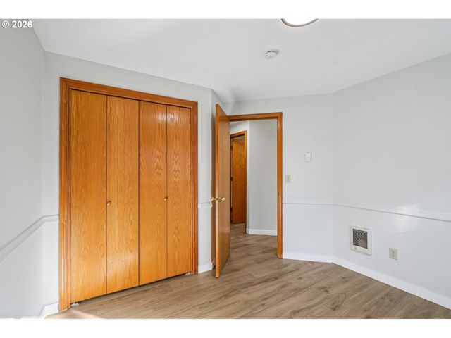 13307 Ne 34TH Cir, Vancouver, WA 98682