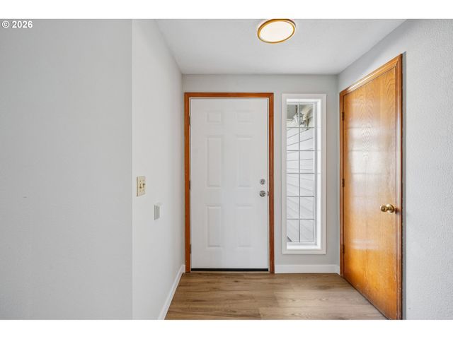 13307 Ne 34TH Cir, Vancouver, WA 98682