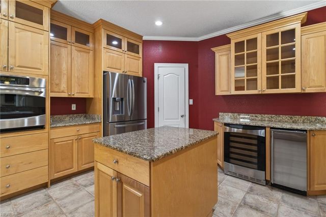 845 Artesia WAY, Virginia Beach, VA 23456