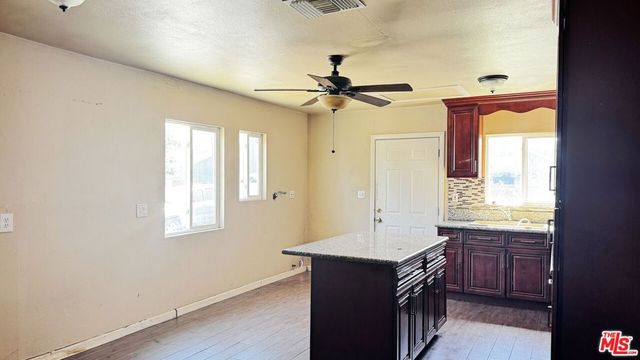 5717 4th Avenue, Los Angeles, CA 90043