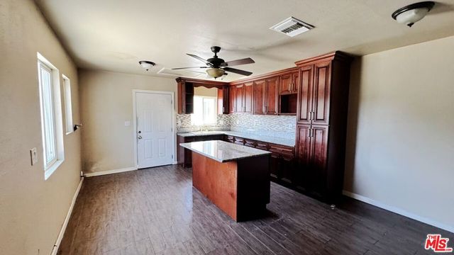5717 4th Avenue, Los Angeles, CA 90043