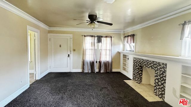 5717 4th Avenue, Los Angeles, CA 90043