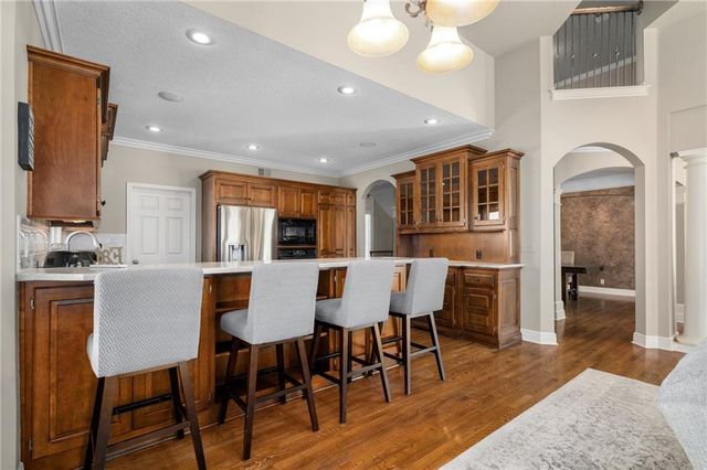 8920 Pine Street, Lenexa, KS 66220