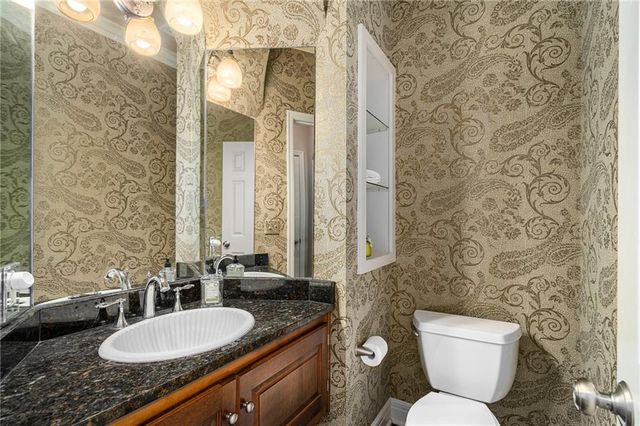 8920 Pine Street, Lenexa, KS 66220