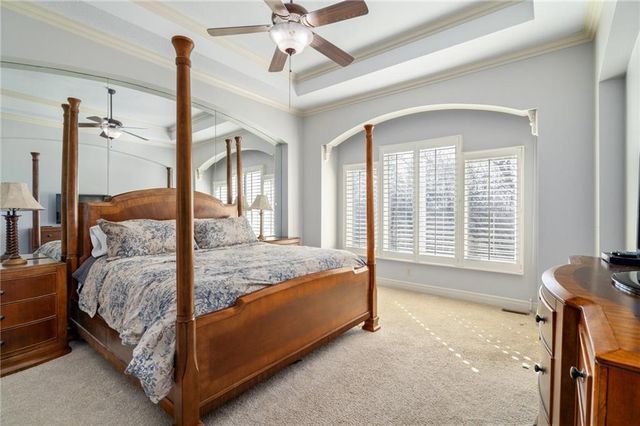 8920 Pine Street, Lenexa, KS 66220