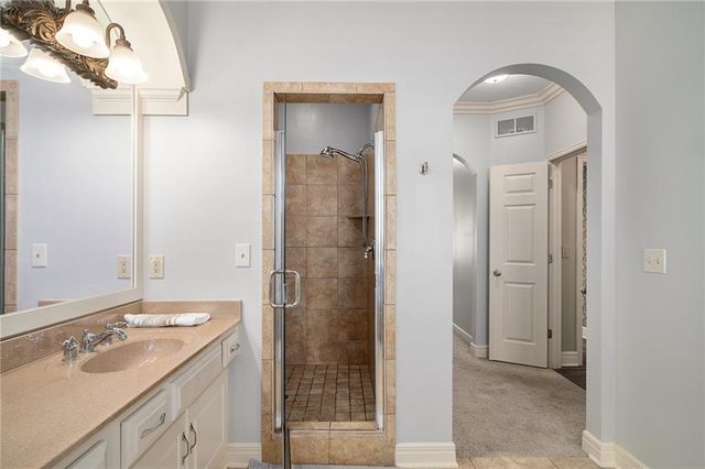 8920 Pine Street, Lenexa, KS 66220