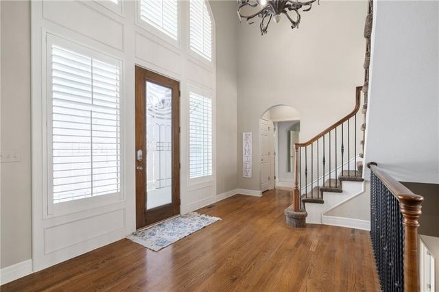 8920 Pine Street, Lenexa, KS 66220