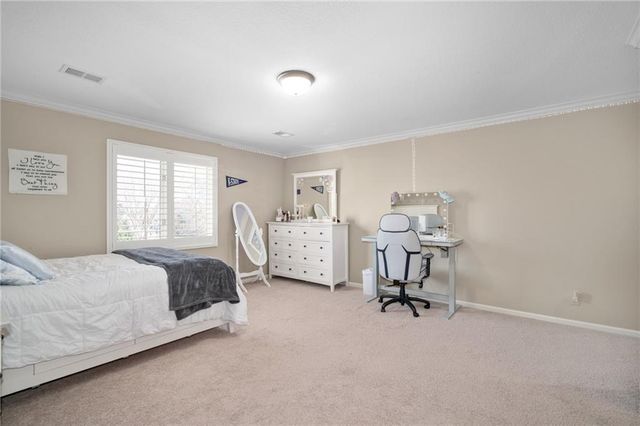 8920 Pine Street, Lenexa, KS 66220