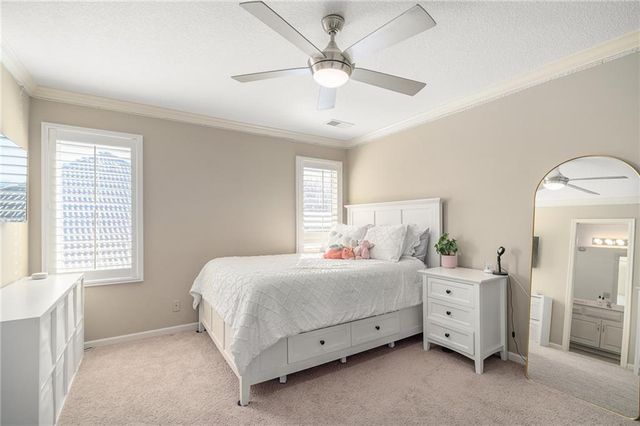 8920 Pine Street, Lenexa, KS 66220