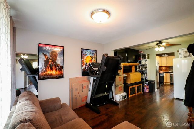 17211 Hound Dog Lane SW, Rochester, WA 98579