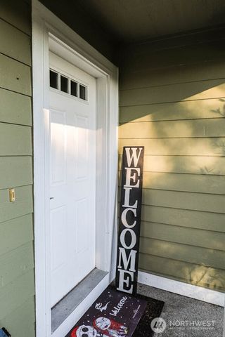 17211 Hound Dog Lane SW, Rochester, WA 98579