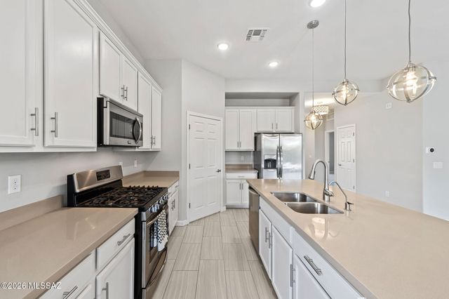 8874 W Saguaro Skies Road, Marana, AZ 85653