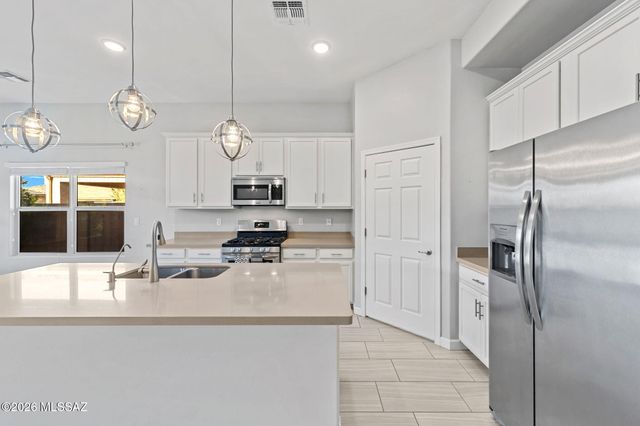 8874 W Saguaro Skies Road, Marana, AZ 85653