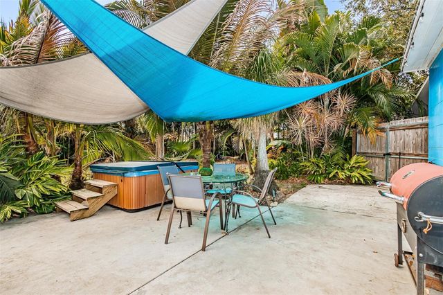 2657 44TH STREET S, Gulfport, FL 33711