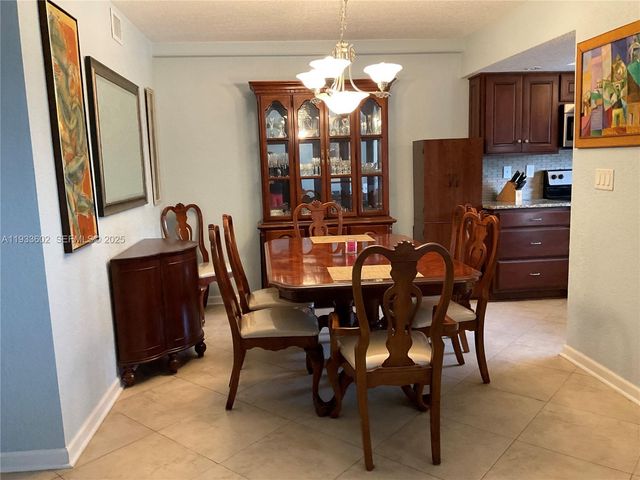 100 SE 6th Ave 203, Pompano Beach, FL 33060