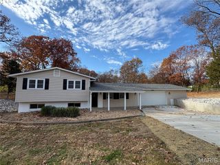 410 Raymond Drive, Unincorporated, MO 63366