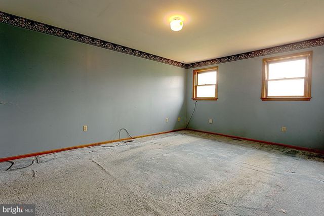 406 MILLER RD, Reading, PA 19608