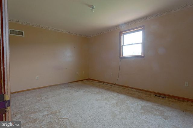 406 MILLER RD, Reading, PA 19608