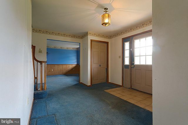 406 MILLER RD, Reading, PA 19608