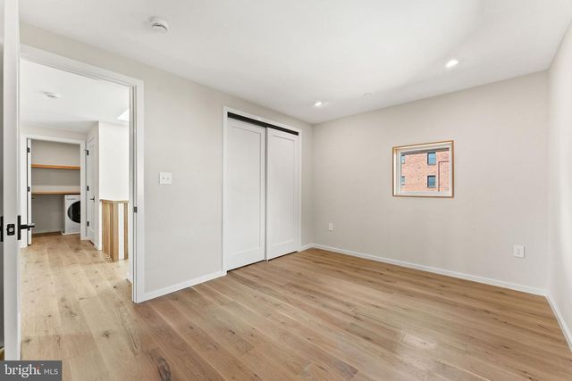 21 OVERBECK ALLEY NE, Washington, DC 20002