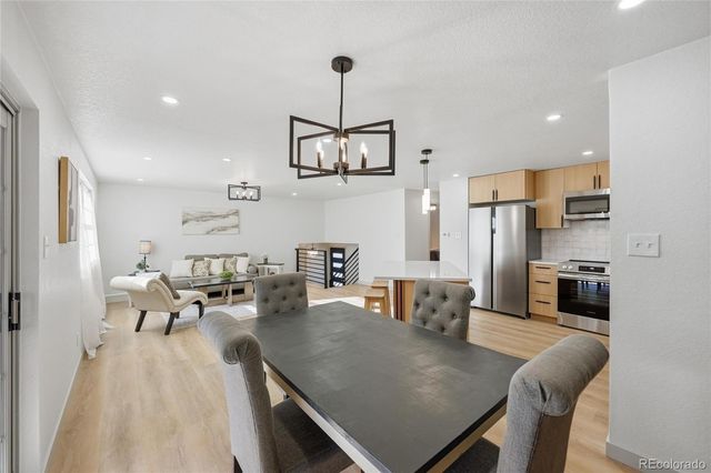 7464 W 73rd Place, Arvada, CO 80003