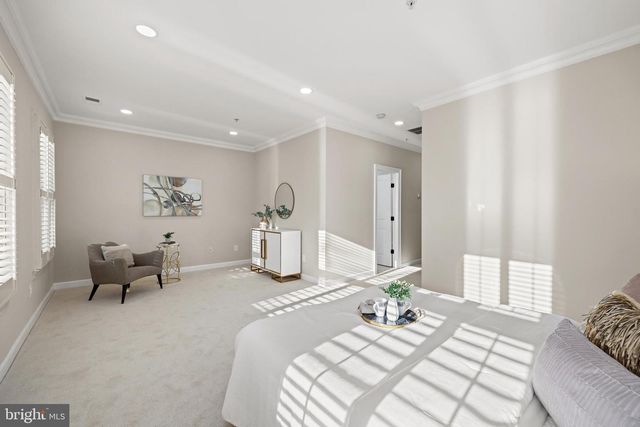 522 N ROYAL ST, Alexandria, VA 22314