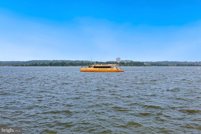 522 N ROYAL ST, Alexandria, VA 22314