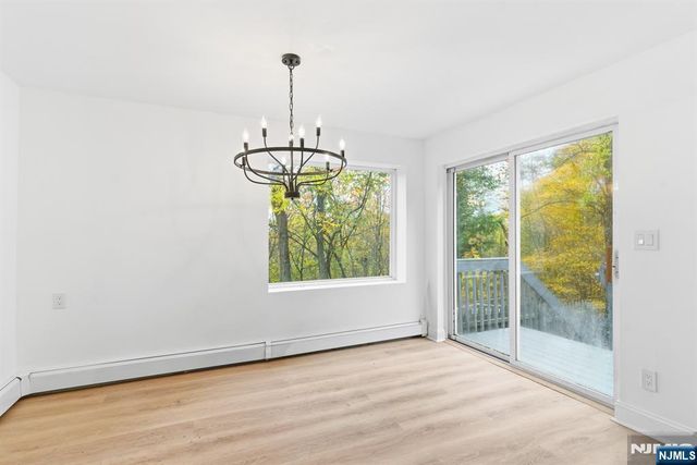 292 Macopin Road, Bloomingdale, NJ 07403