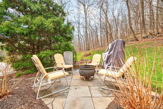 33 Orchard Court, Brewster, NY 10509