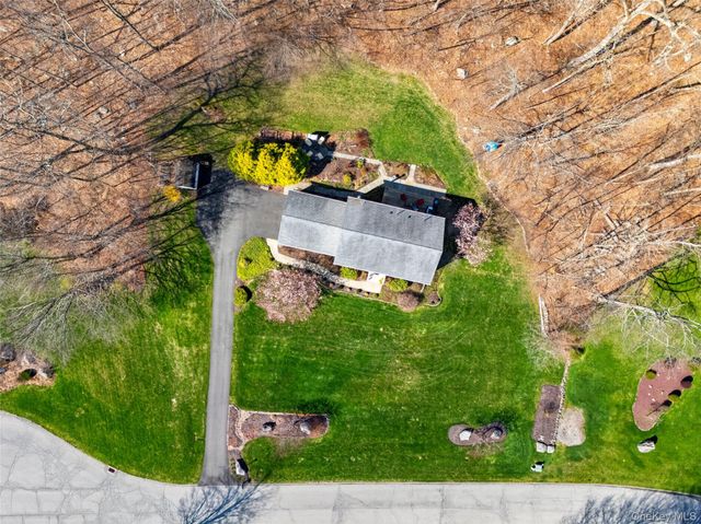 33 Orchard Court, Brewster, NY 10509