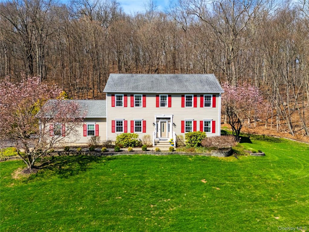 33 Orchard Court, Brewster, NY 10509