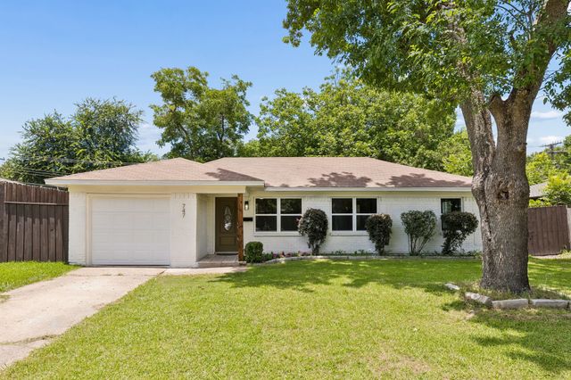747 High School Drive, Seagoville, TX 75159