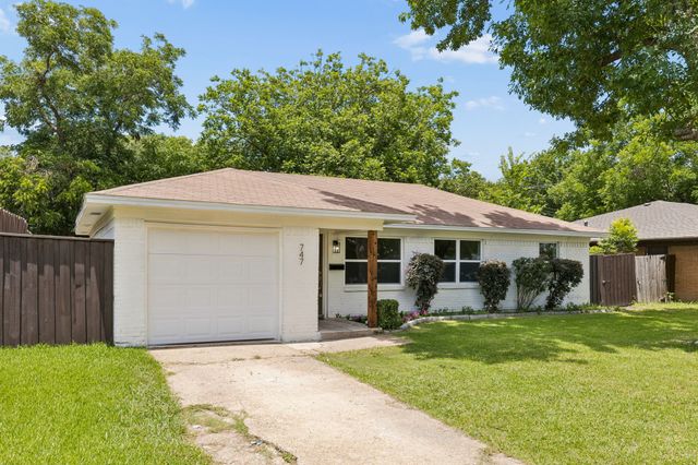 747 High School Drive, Seagoville, TX 75159
