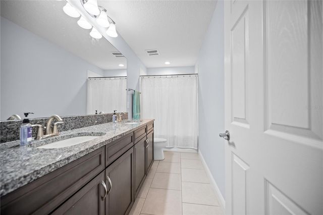 12517 HORSESHOE BEND DRIVE, Lithia, FL 33547