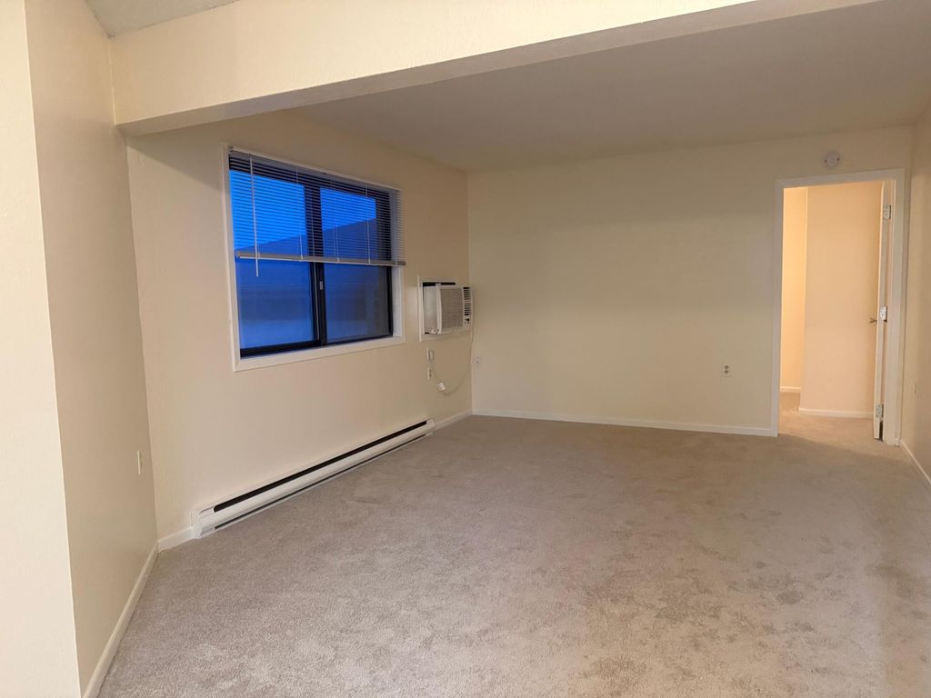 221 Grand Avenue W 308, South Saint Paul, MN 55075 — photo 5
