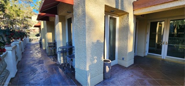 210 East Flamingo Road 326, Las Vegas, NV 89169