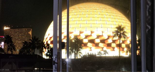 210 East Flamingo Road 326, Las Vegas, NV 89169