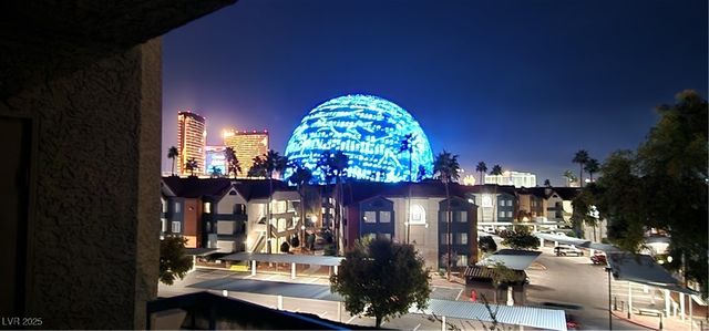 210 East Flamingo Road 326, Las Vegas, NV 89169