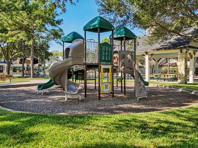 2102 Bayou Cove Lane, League City, TX 77573