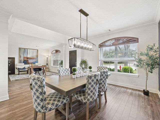 2102 Bayou Cove Lane, League City, TX 77573