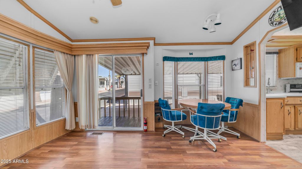 932 NICKEL Drive 932, Apache Junction, AZ 85119