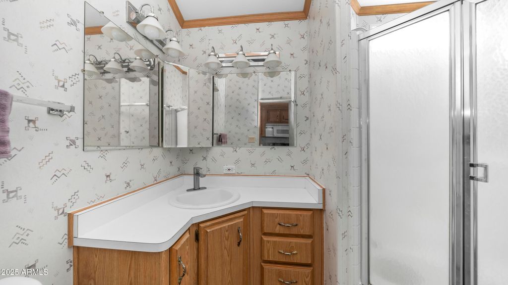 Image 17 of property listing at 932 NICKEL Drive 932, Apache Junction, AZ 85119