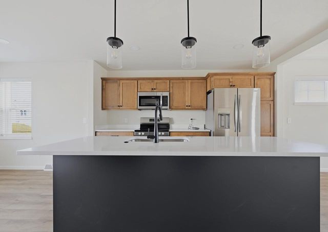 2540 Koshkonong Way, Sun Prairie, WI 53590